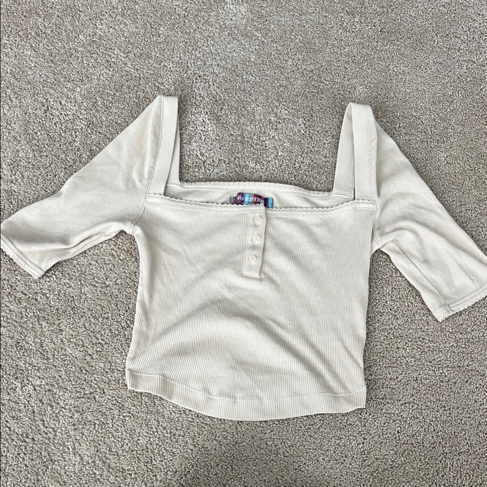 Urban Outfitters Off-Shoulder Ribbed Henley Top in Cream